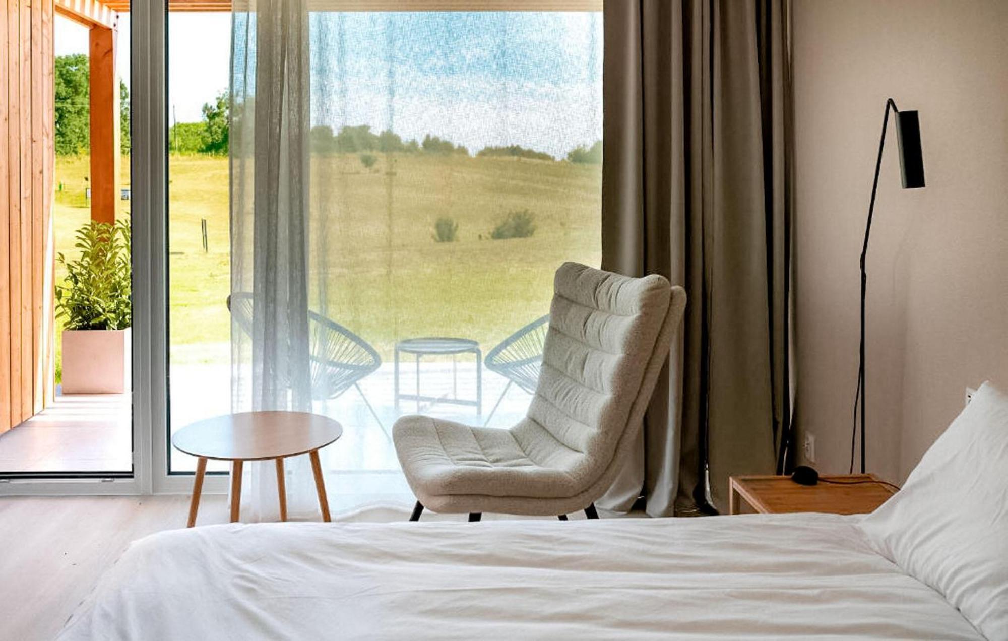 1 Bedroom Awesome Apartment In Binowo Екстер'єр фото